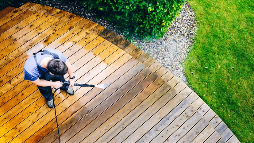 Deck & Fence Cleaning